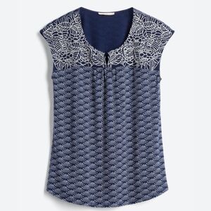 Skies Are Blue Delila Embroidery Blue Neckline Knit Top Size XL